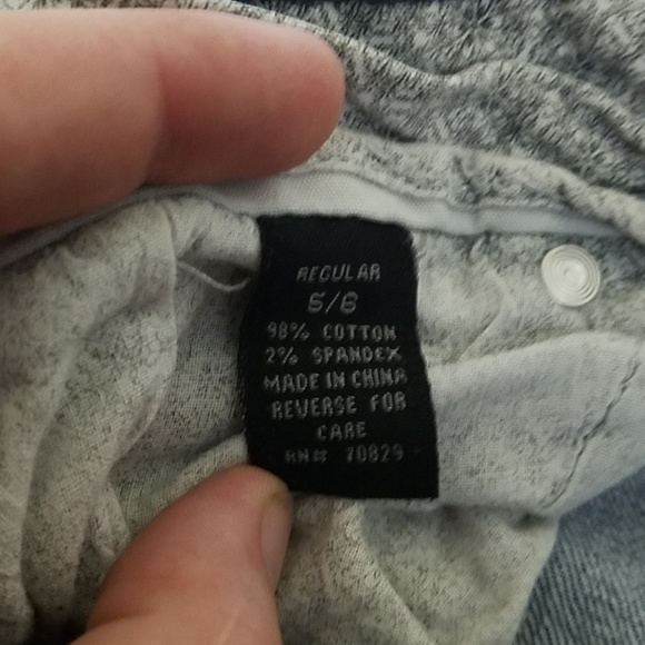 Rue 21 Premiere Denim fleur-de-lis F18 - Picture 5 of 5